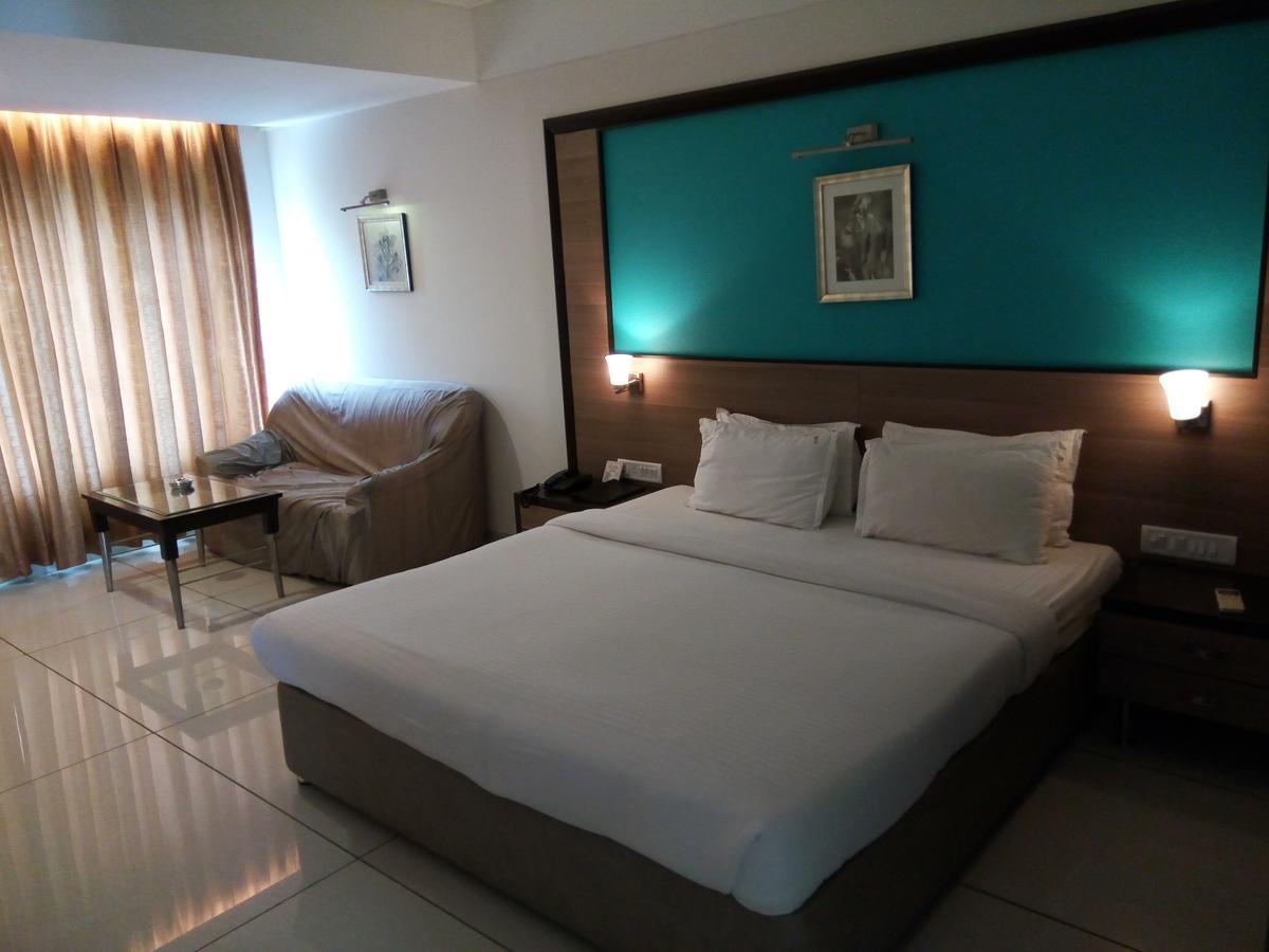 Hotel Miramar Daman Extérieur photo
