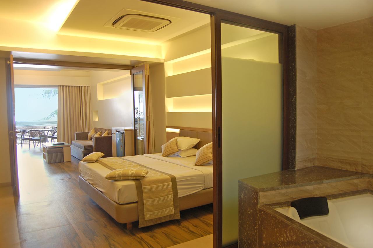 Hotel Miramar Daman Extérieur photo