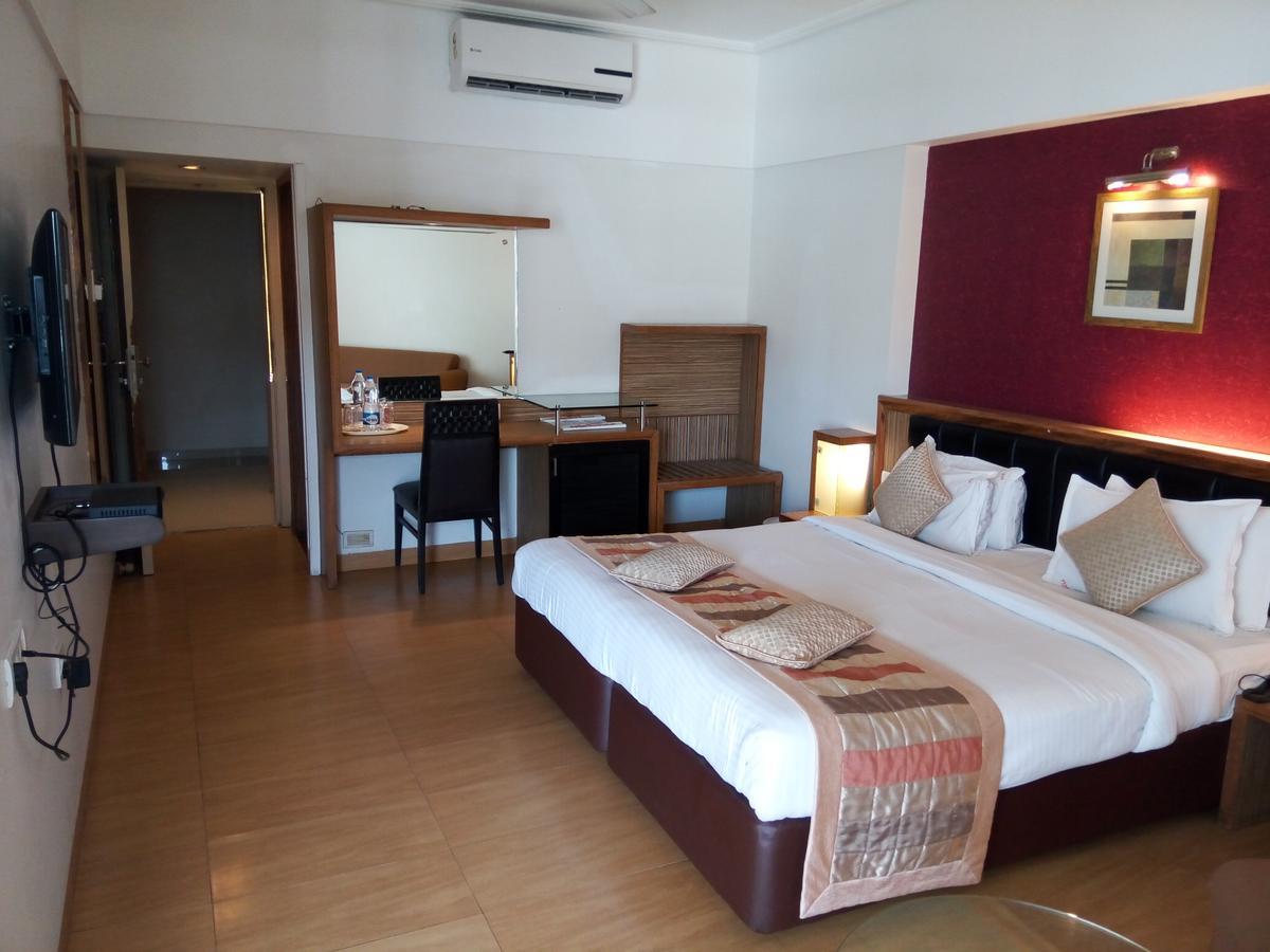 Hotel Miramar Daman Extérieur photo